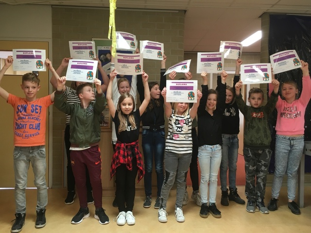 Diplomering mediatoren Vreedzame School